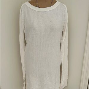 We The Free Women's White Long Sleeve Baseball Style Tunic Top